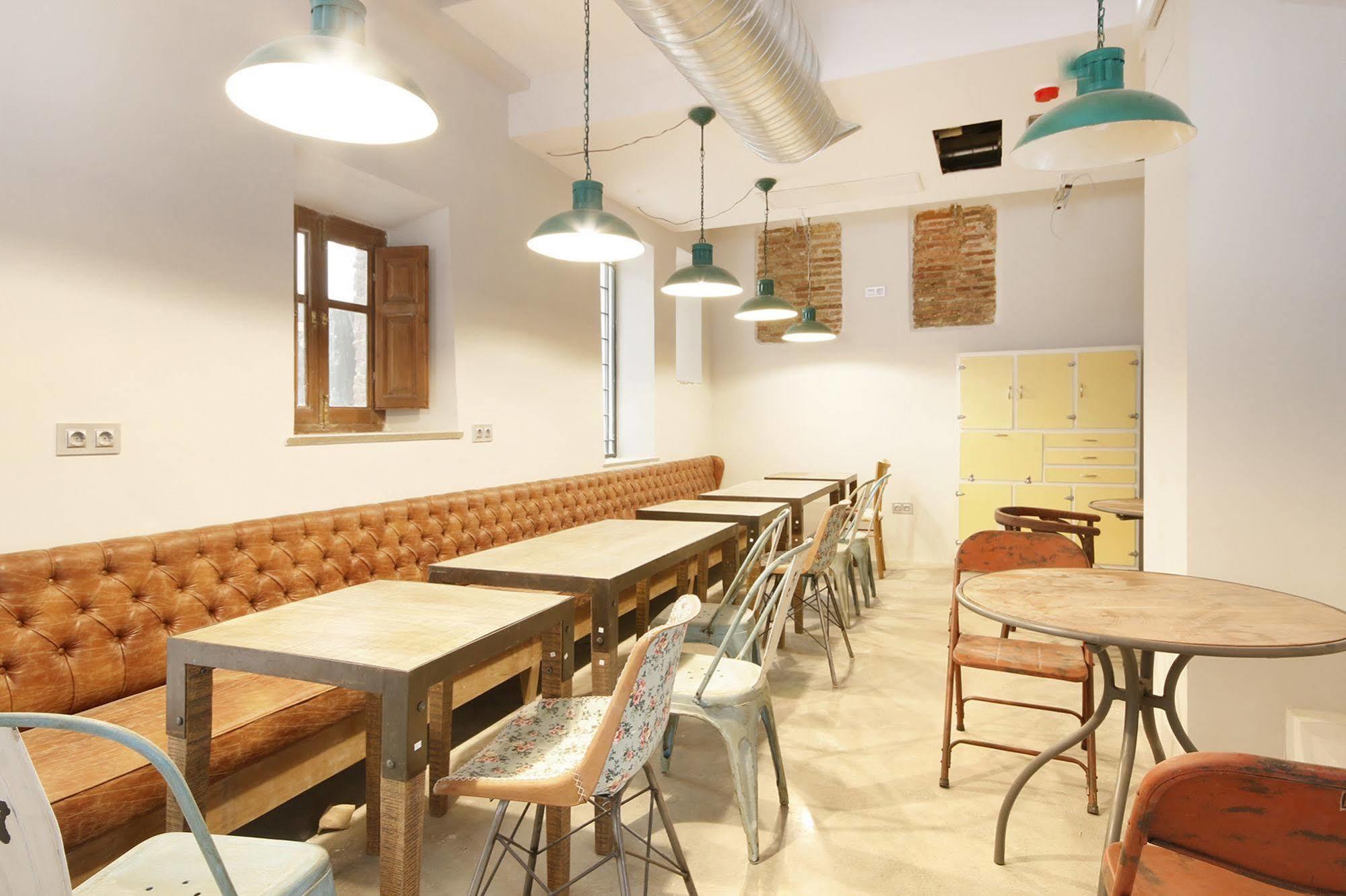 Lemon Rock Hostel Granada Dış mekan fotoğraf